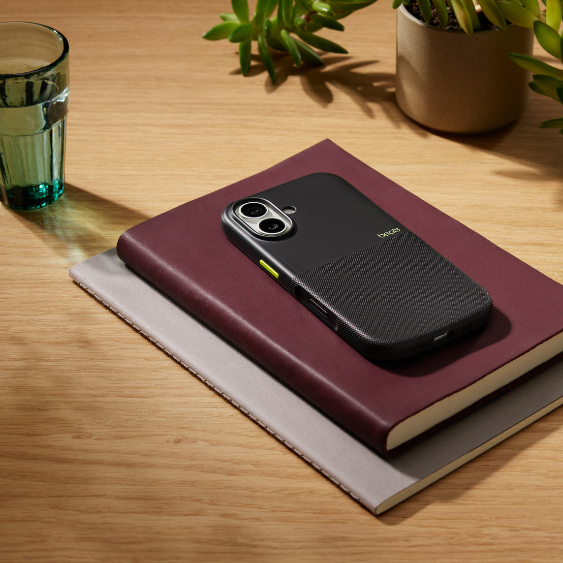 Beats Rugged Case with MagSafe and Camera Control for iPhone 17 – Everest Black
