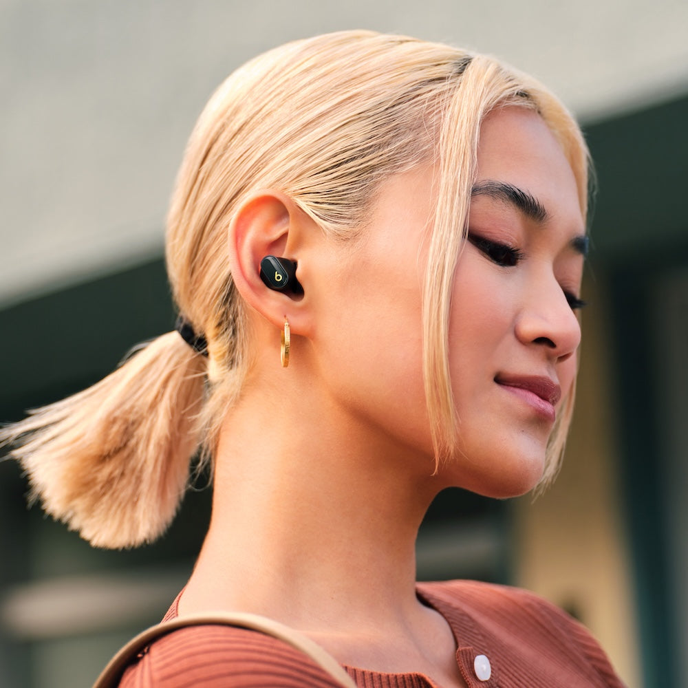 Beats Studio Buds + True Wireless Noise Cancelling Earbuds - Black/Gold