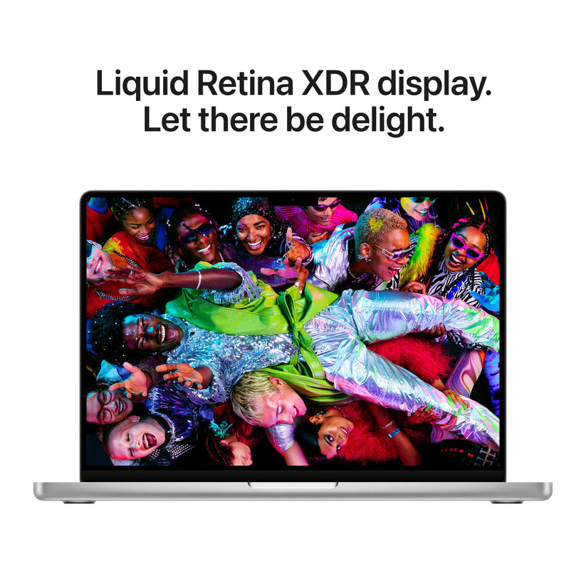 MacBook_Pro_14-in_M5_Pro_Silver_PDP_Image_Position_6__SG-EN