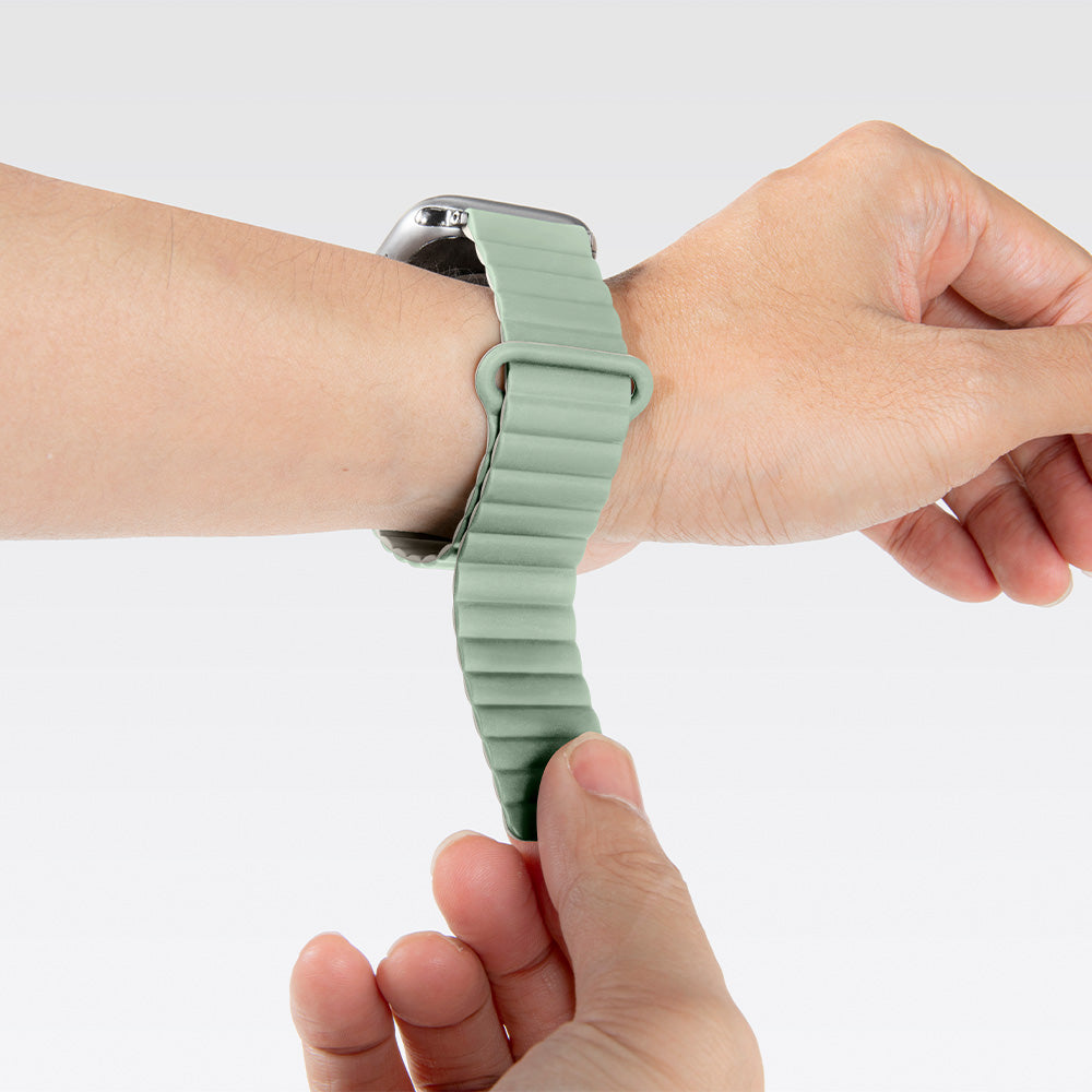 LAUT NOVI Sport Apple Watch Strap (44/46/49mm) Spearmint