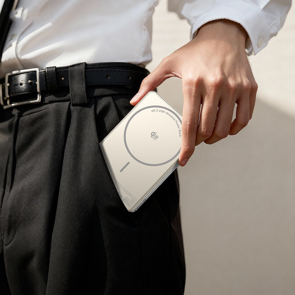 Mazer MagAir31 10000 mAh Qi2.2 25W Magnetic Powerbank Natural Titanium