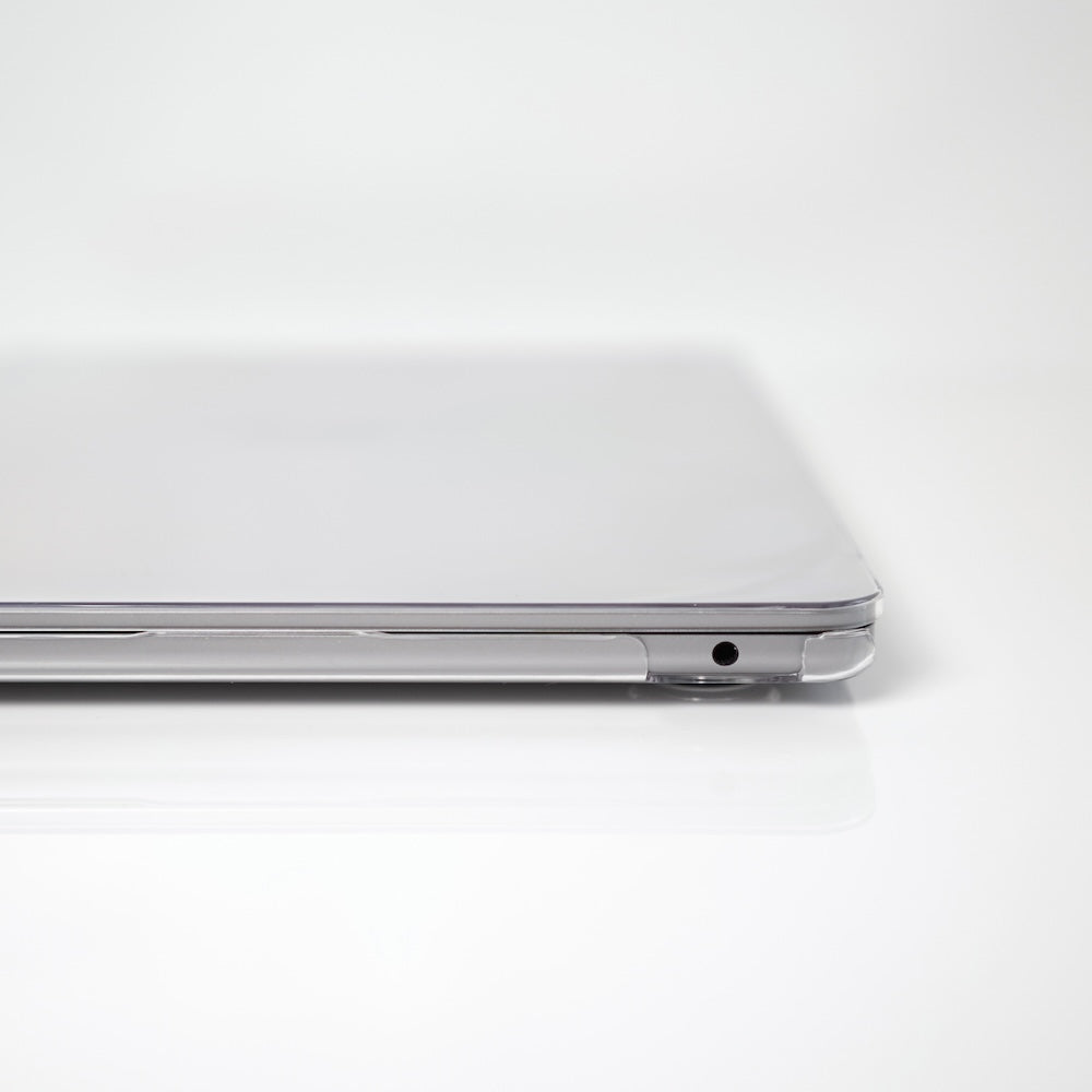 Monocozzi LUCID SLIM | Ultra Slim Polycarbonate Transparent Case for 13-inch MacBook Air M2 - Clear