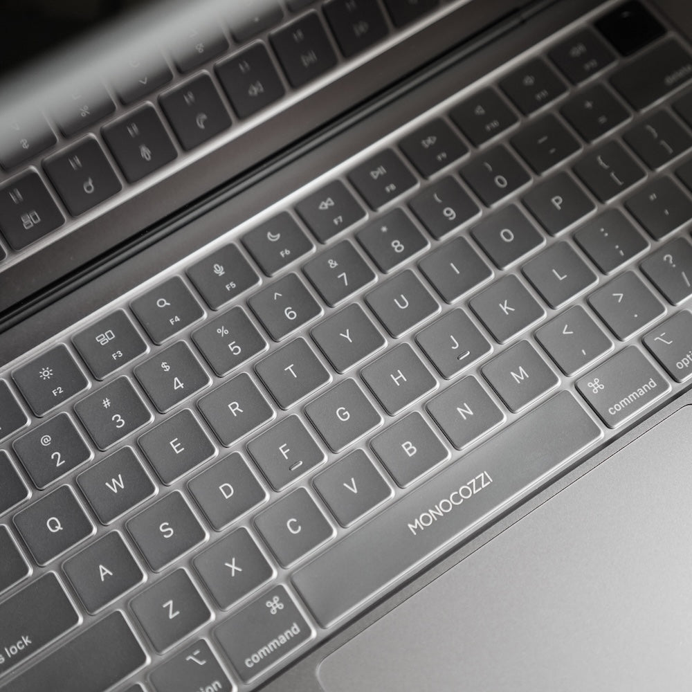 Monocozzi LUCID SLIM | Ultra Slim Polycarbonate Transparent Case for 13-inch MacBook Air M2 - Clear
