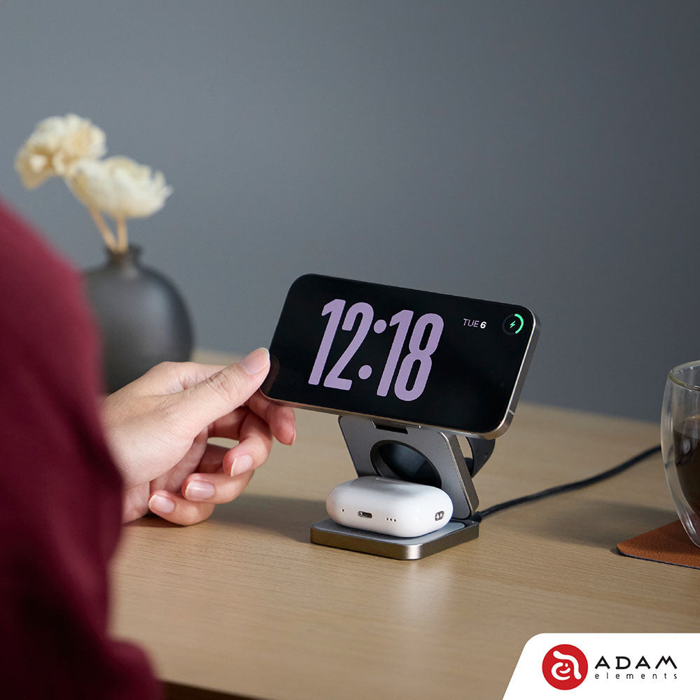 Adam Elements Mag 3 Pro Qi2 3-in-1 Foldable Travel Charging Station Grey