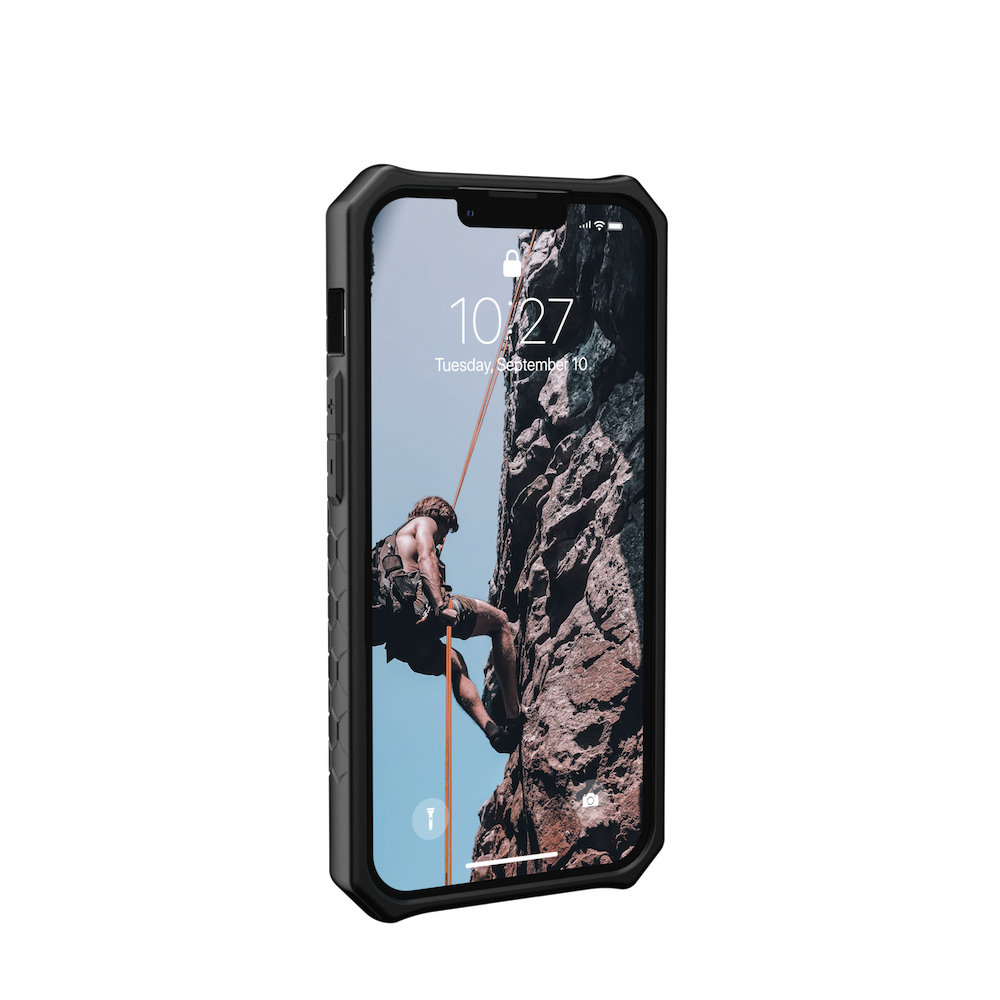 UAG iPhone 13 Monarch - Black