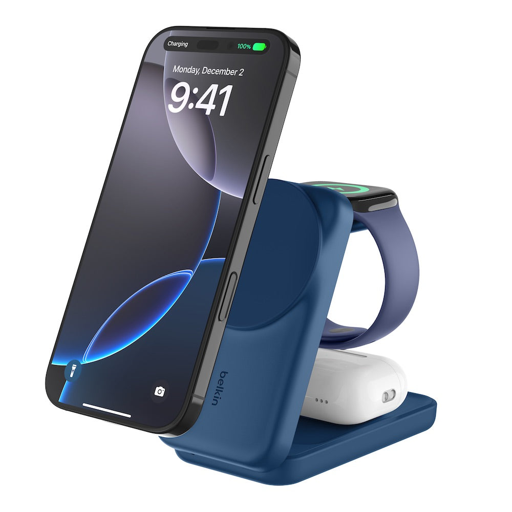 BELKIN UltraCharge 3-in-1 Foldable Magnetic Charger with Qi2 25W Blue